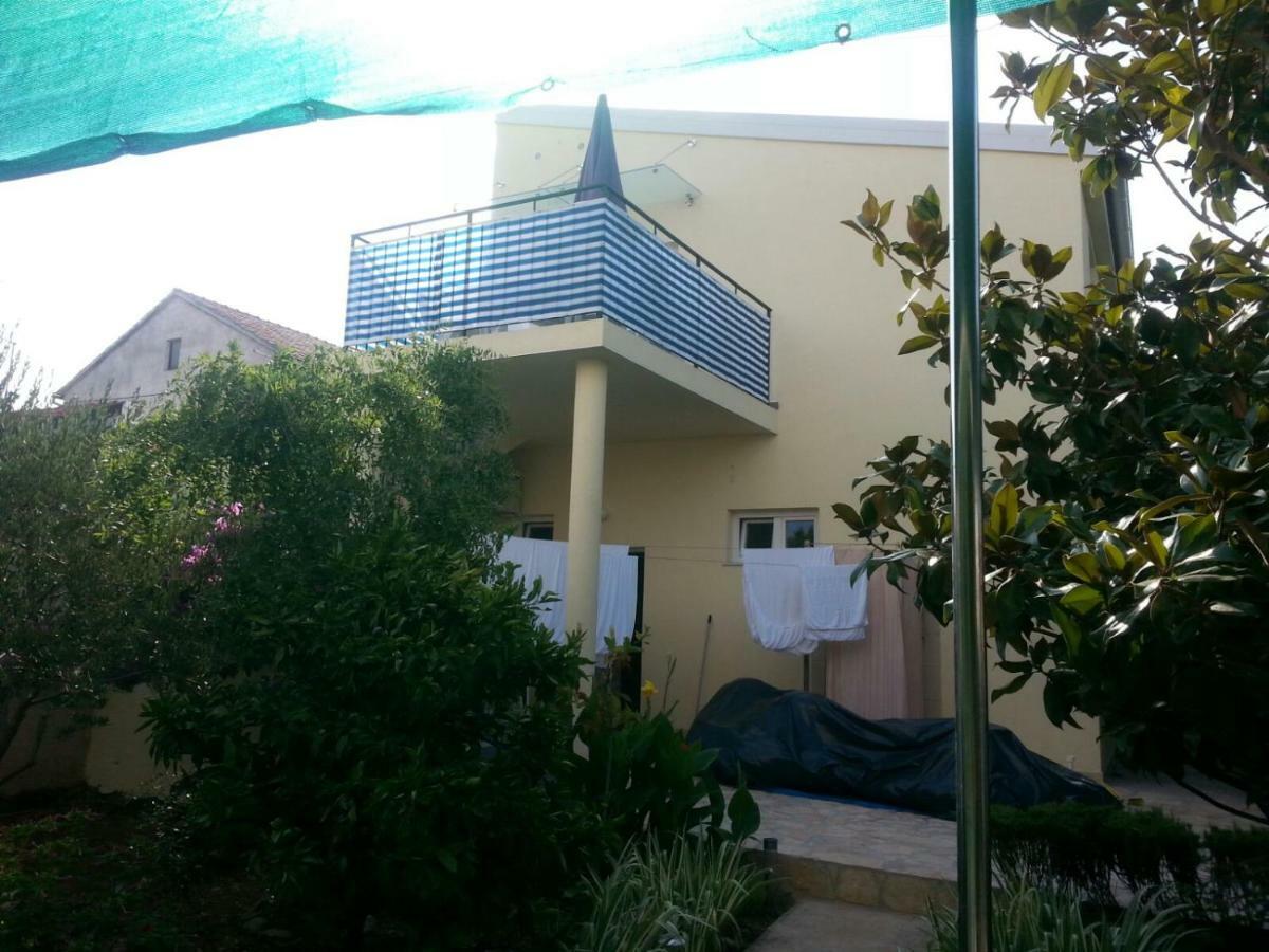 Apartments Ljubica Biograd Na Moru Zewnętrze zdjęcie
